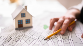 �Por qu� es crucial resaltar las caracter�sticas �nicas y el potencial de tu terreno al promocionarlo para captar la atenci�n de los compradores y concretar la venta con �xito? 